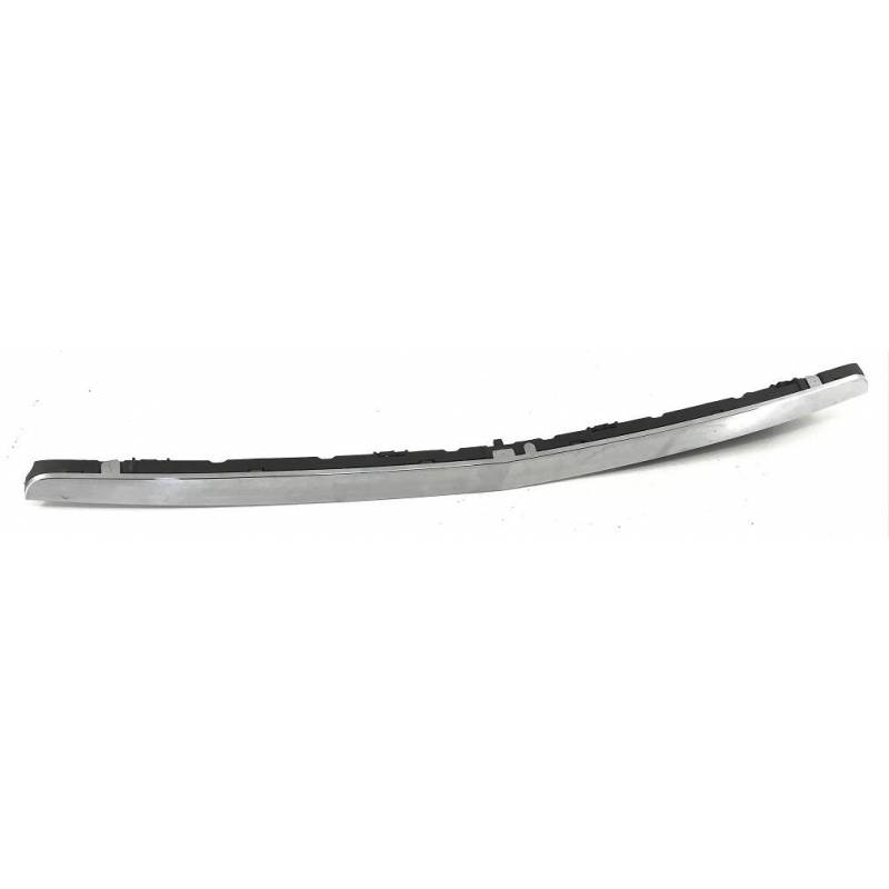 Baguette supérieure pour Grille de Calandre MERCEDES Classe A (W169) de 2004 à 2012 OE 1698800383